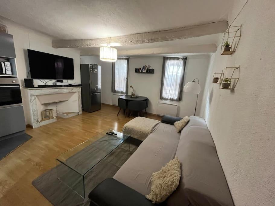 Charmant Appartement 2 Pieces En Plein Centre Ville Historique Αιξ-αν-Προβάνς Εξωτερικό φωτογραφία