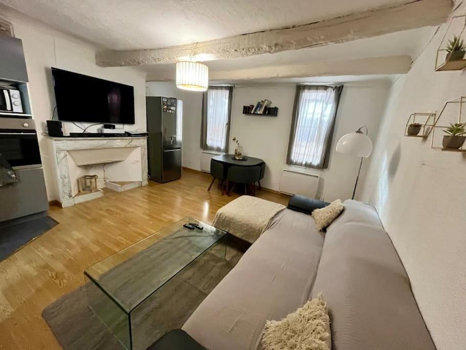 Charmant Appartement 2 Pieces En Plein Centre Ville Historique Αιξ-αν-Προβάνς Εξωτερικό φωτογραφία