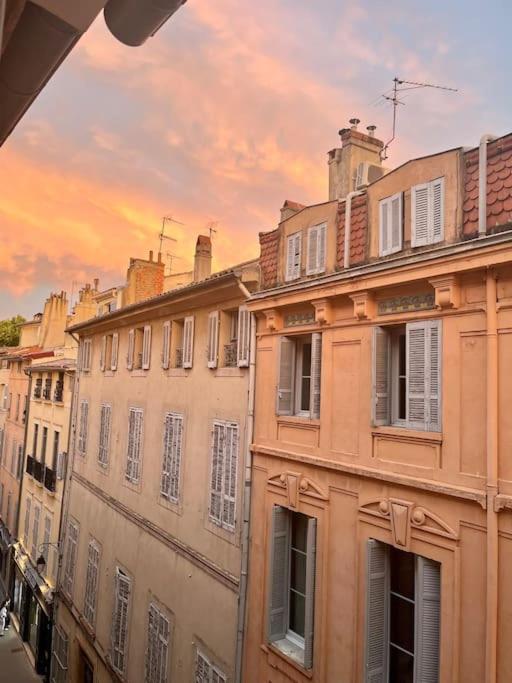 Charmant Appartement 2 Pieces En Plein Centre Ville Historique Αιξ-αν-Προβάνς Εξωτερικό φωτογραφία