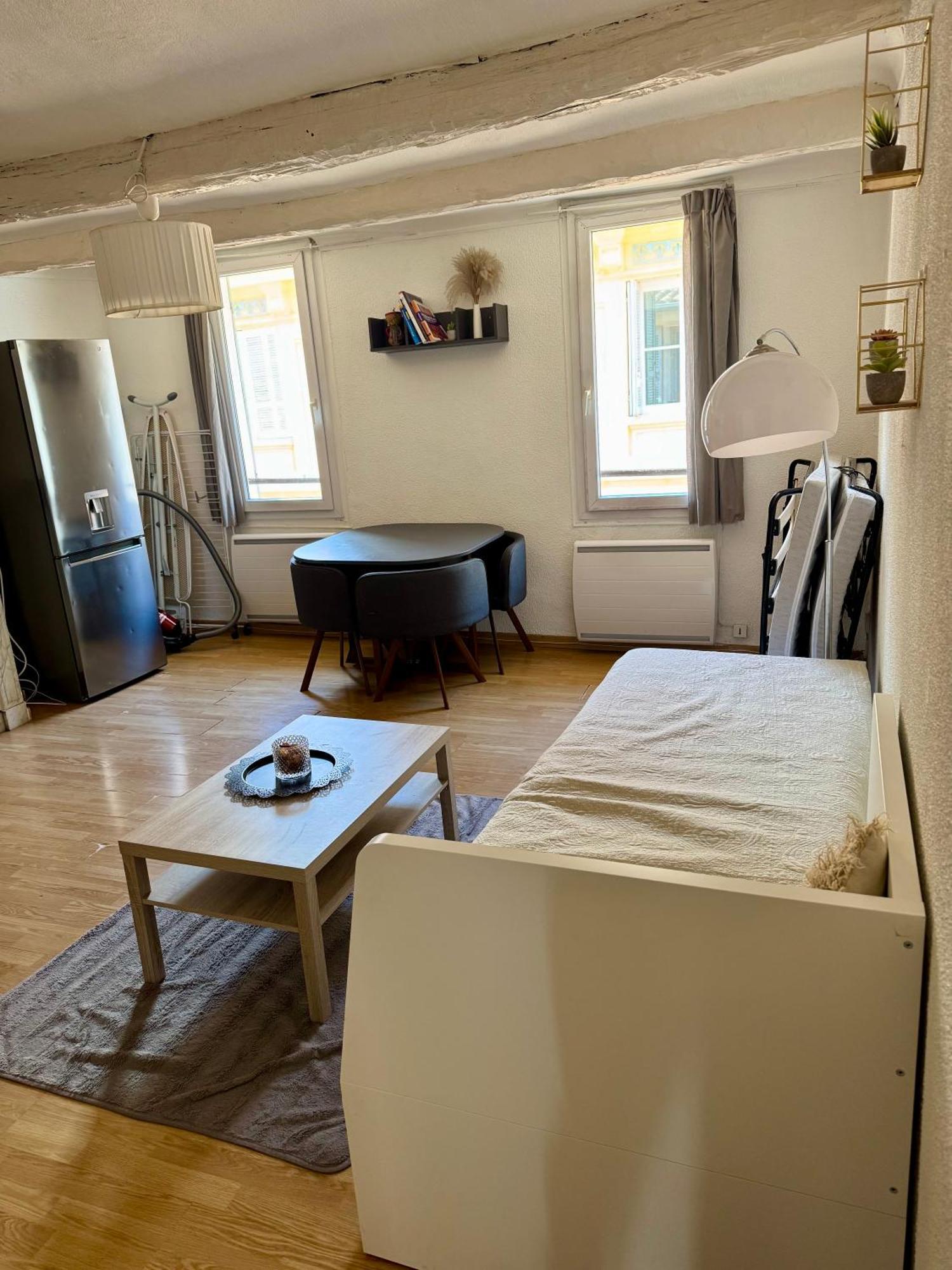 Charmant Appartement 2 Pieces En Plein Centre Ville Historique Αιξ-αν-Προβάνς Εξωτερικό φωτογραφία